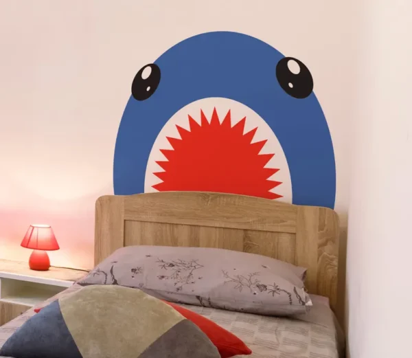 Détail du sticker mural requin en vinyle haute qualité